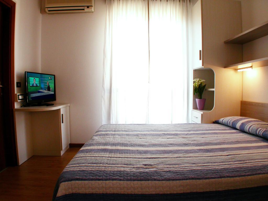 Albergo Aquila Lido di Jesolo Habitación foto